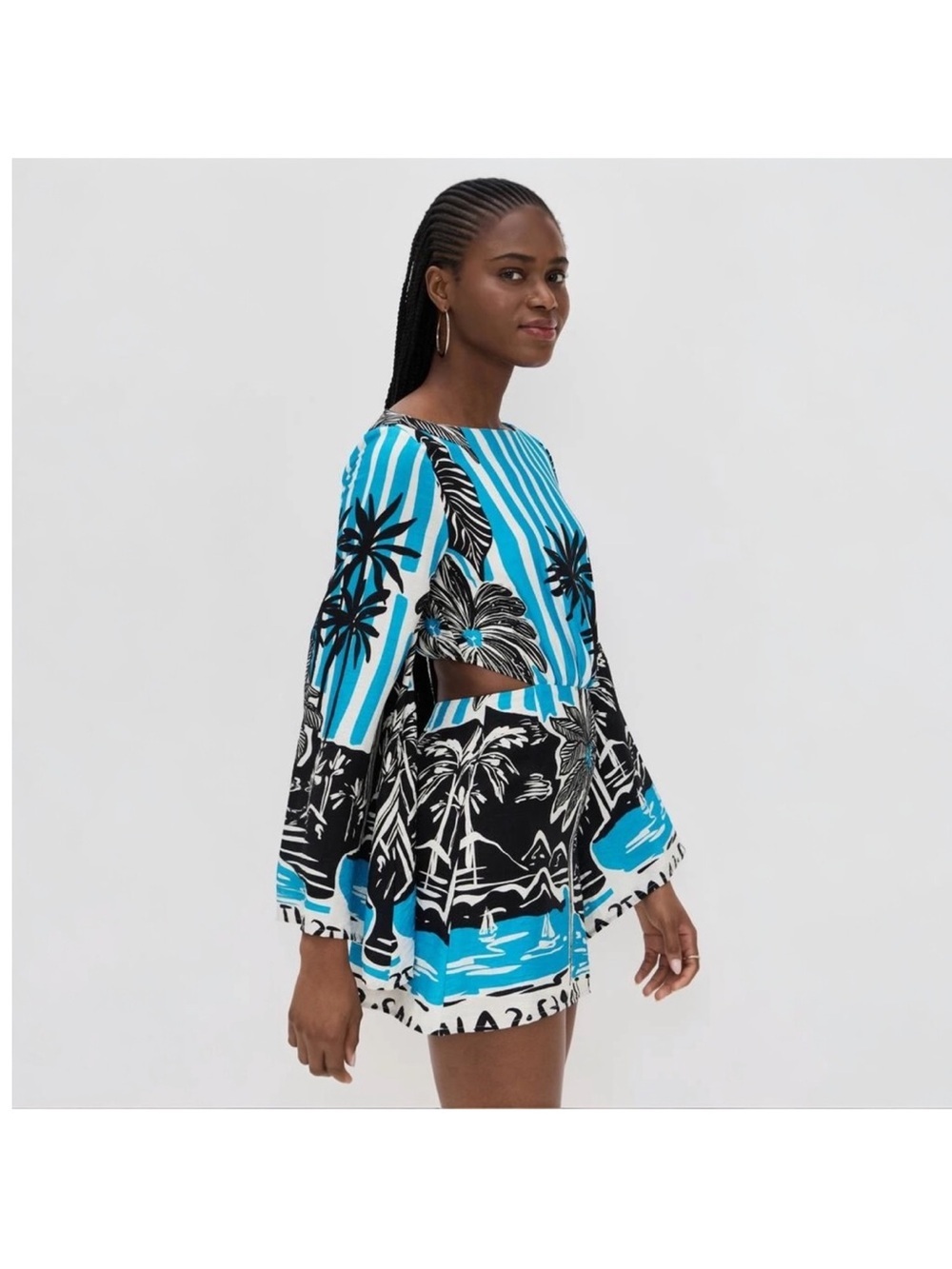 Seven Wonders Isla Mini Dress Tropez Blue Size XS Cutout Back Vacation Resort - Picture 3 of 16
